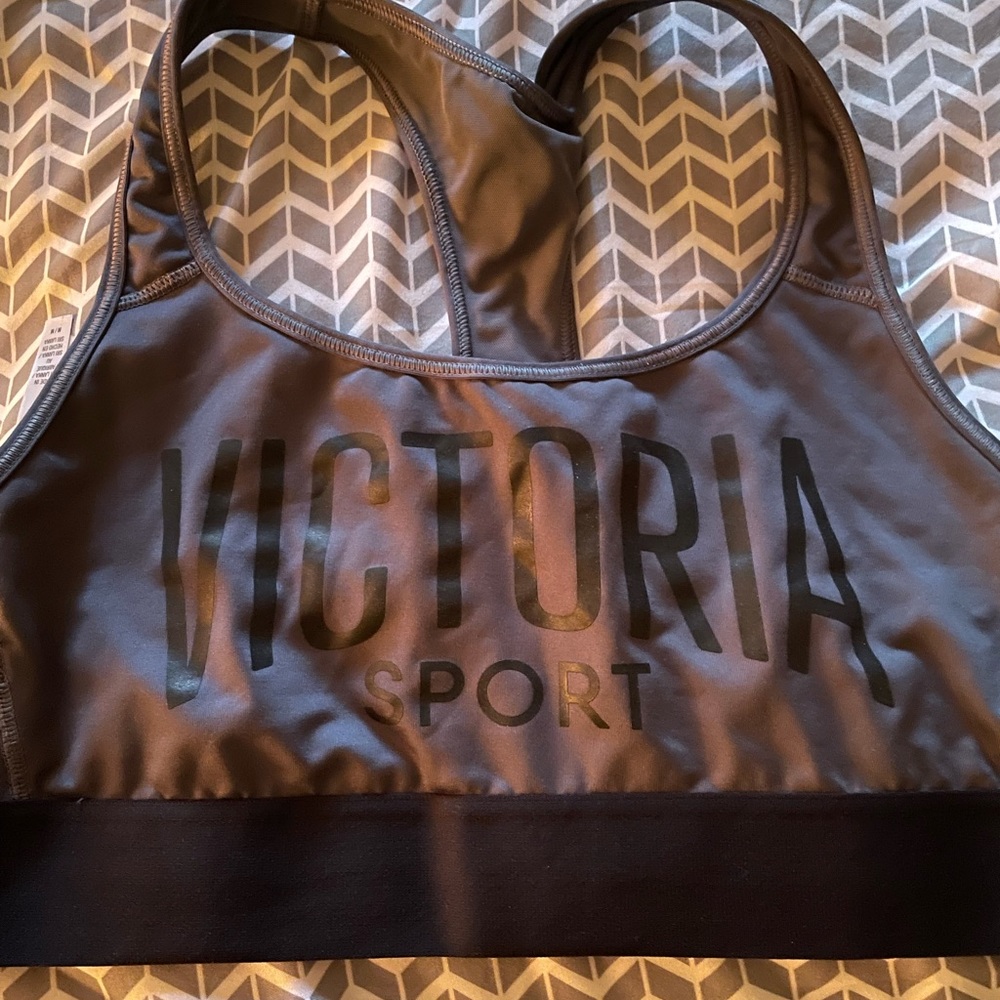 Victoria secret sports bra bundle